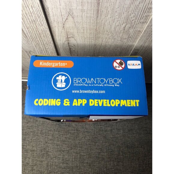 Brown Toy Box Hands On Learning Maya Coding & App Development STEAM Kit Grade K+ - Picture 5 of 5
